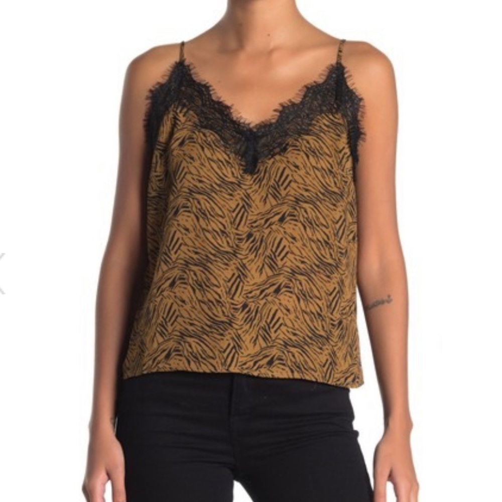 Lush 🐆 lace trim animal print top NWT